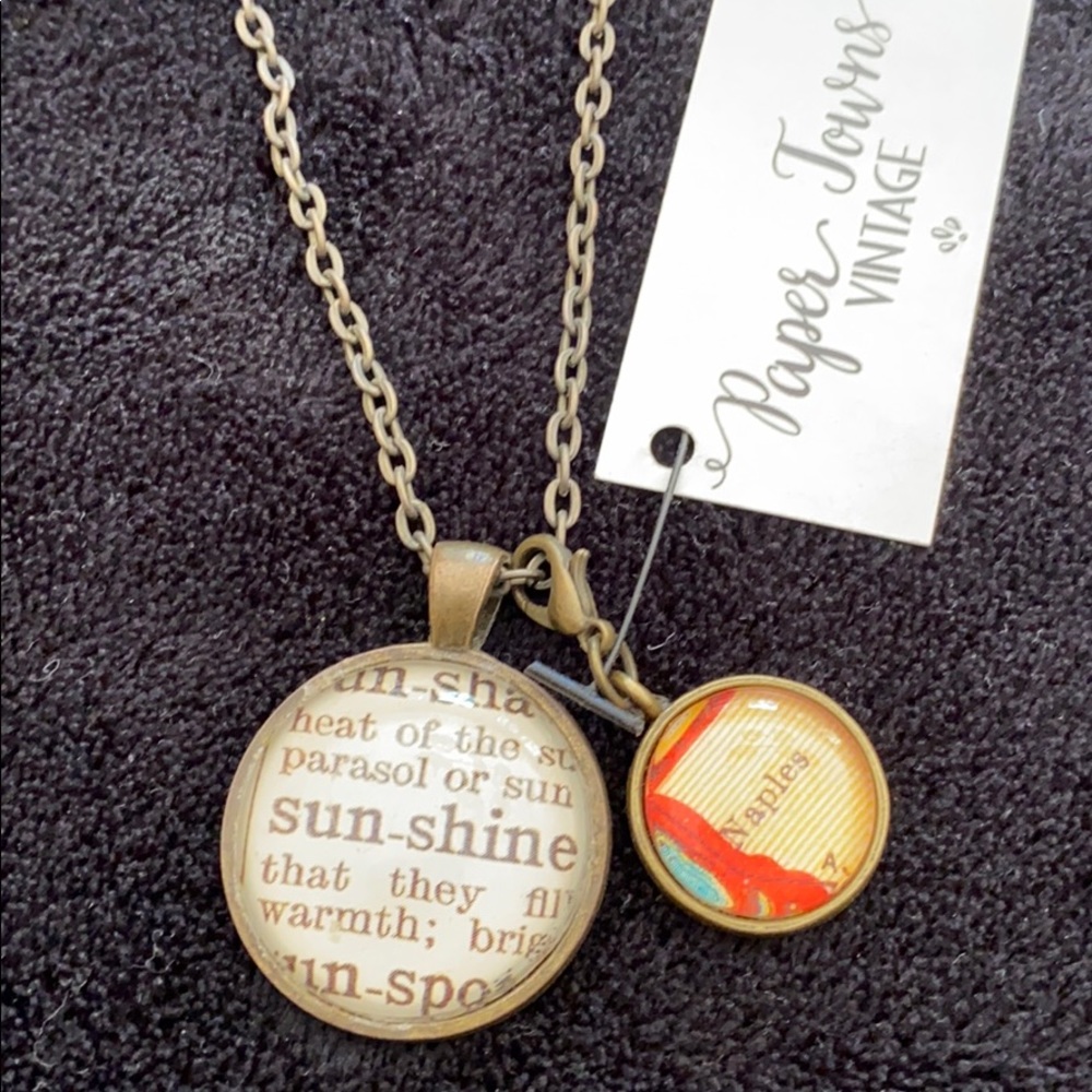 NWT Charm Necklace